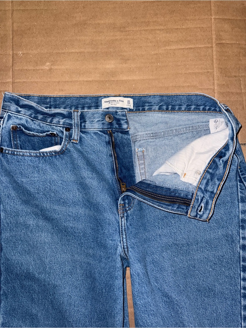 Abercrombie & Fitch Curve Love Barrel Jeans Women’s Size 30/10L Blue Denim - Picture 6 of 11